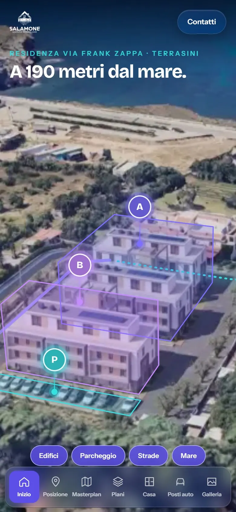 La pagina da telefono: l'ingresso con il volo sul complesso